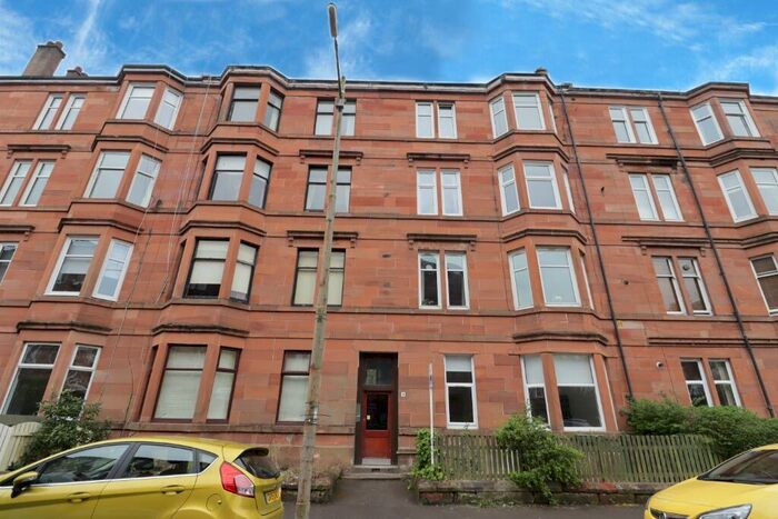 2 Bedroom Flat To Rent In Dundrennan Road, Battlefield, Glasgow, G42