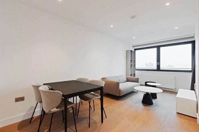 1 Bedroom Flat To Rent In Oasis Way, Wembley, HA9