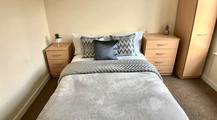 1 Bedroom Flat To Rent In Hassell Street, Newcastle Under Lyme, ST5