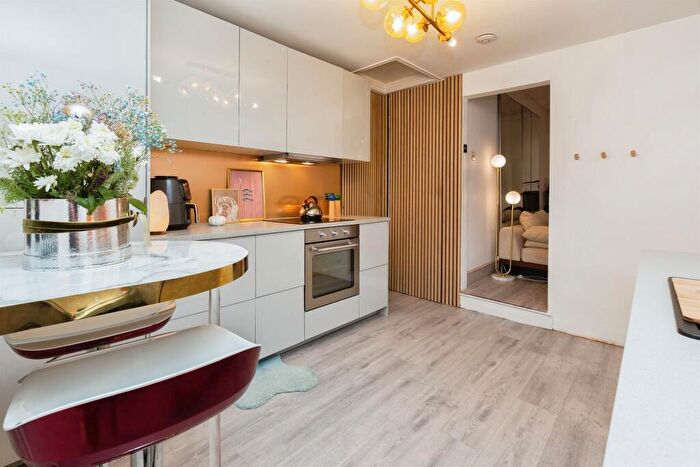 1 Bedroom House For Sale In Dudley Street, Leighton Buzzard, LU7