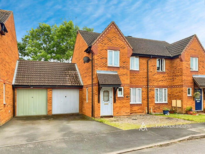 3 Bedroom End Of Terrace House To Rent In Plessey Close, Towcester, NN12