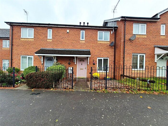 3 Bedroom Terraced House For Sale In Coronation Way, Kidderminster, Worcestershire, DY10
