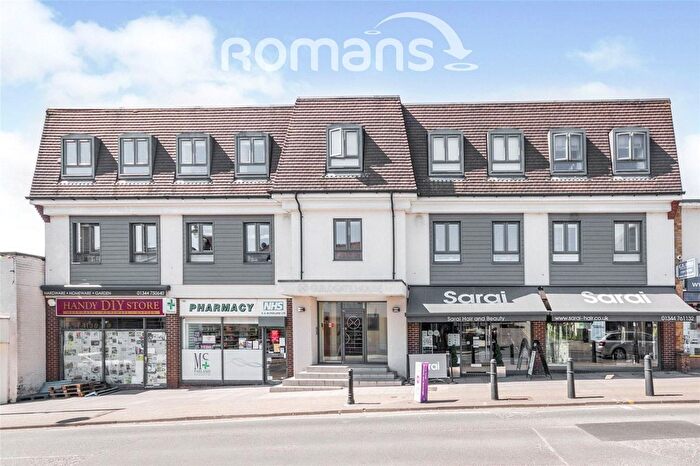 1 Bedroom Flat For Sale In High Street, Crowthorne, Berkshire, RG45
