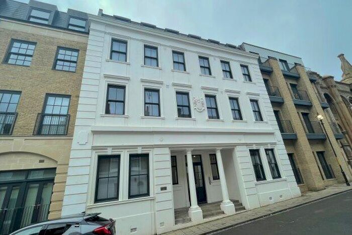 2 Bedroom Flat To Rent In The Old Court House, Ramsgate, CT11