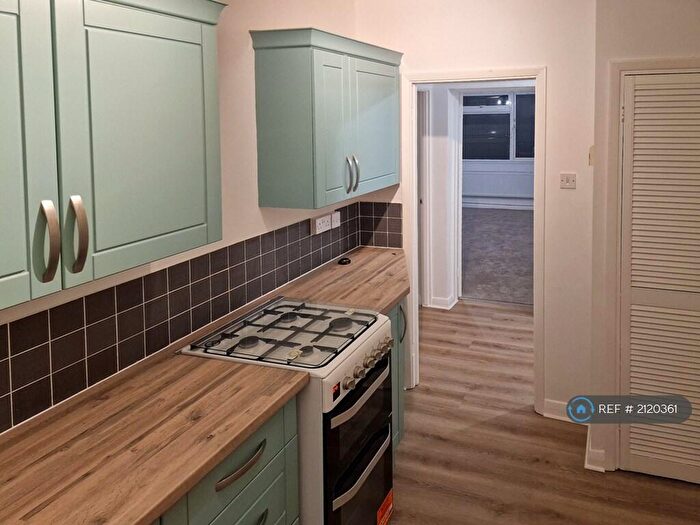 2 Bedroom Flat To Rent In Belmont Road, Erith, DA8
