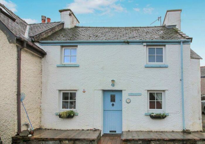 2 Bedroom Semi-Detached House For Sale In Athol Street, Cemaes Bay, LL67