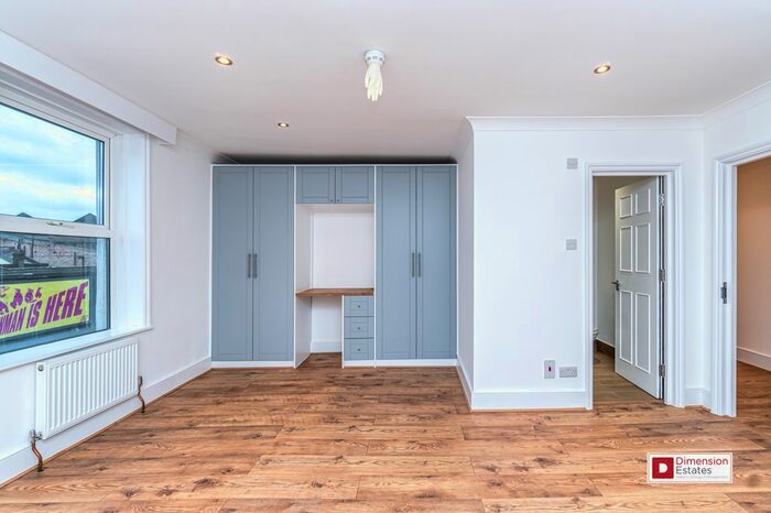 5 Bedroom Maisonette To Rent In Upper Clapton Road, Hackney, Clapton, E5