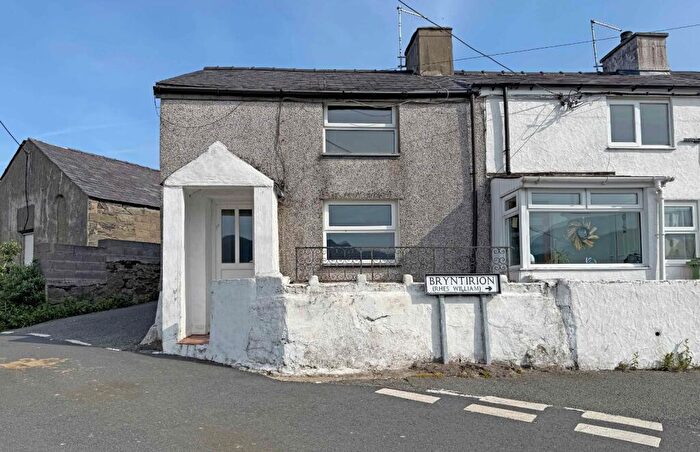 1 Bedroom End Of Terrace House For Sale In Bryntirion, Bethesda, Gwynedd, LL57