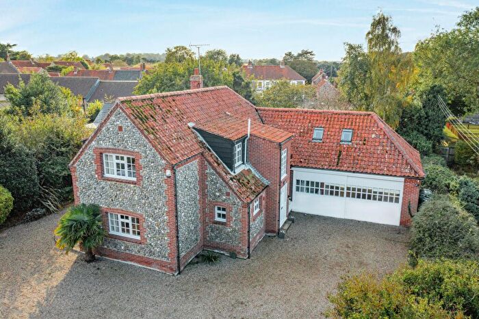 5 Bedroom Detached House For Sale In A Beautiful Four-bedroom, All En-suite Property In The Charming Village Of Blakeney., NR25