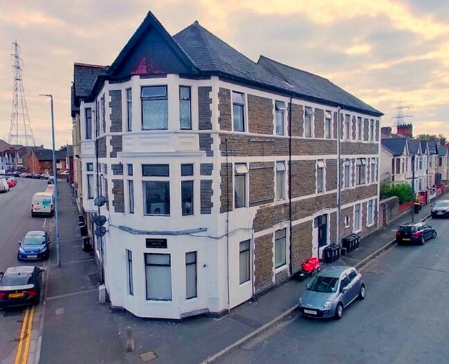 9 Bedroom Flat For Sale In Alexandra Road, Newport, Gwent, NP20