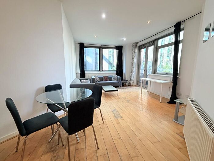 2 Bedroom Flat To Rent In Princess House, Princess Street, M1