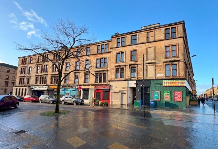 3 Bedroom Flat To Rent In Chancellor Street, Partick, Glasgow, G11