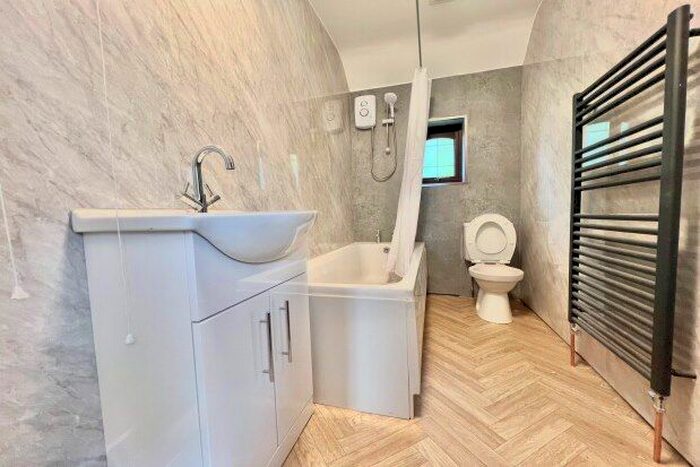 2 Bedroom Semi-Detached House To Rent In Irvine Road, Walsall, WS3