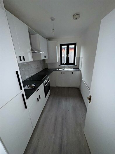 1 Bedroom Flat To Rent In Station Road, Wood Green, N22