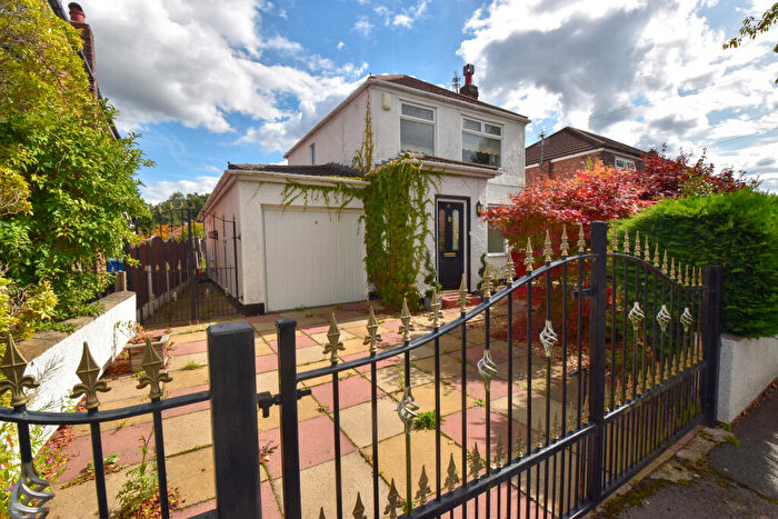 3 Bedroom Detached House For Sale In Southgate, Urmston, M41