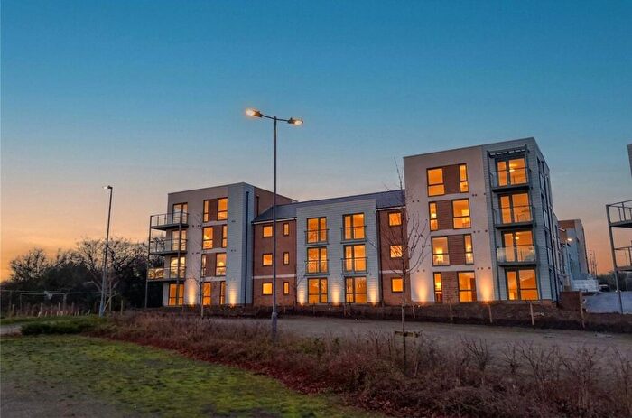 2 Bedroom Apartment To Rent In Snowdrop Drive, Emersons Green, Bristol, BS16