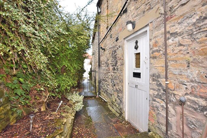 2 Bedroom Cottage To Rent In Tower Street, Richmond, DL10