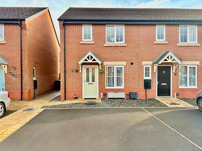 3 Bedroom End Of Terrace House For Sale In Wareham Close, Cottam, Preston, PR4