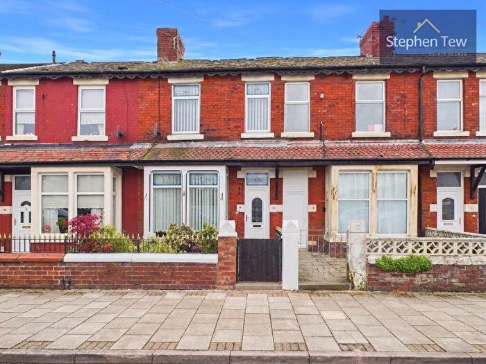 4 Bedroom Terraced House For Sale In Eccleston Road, Blackpool, FY1