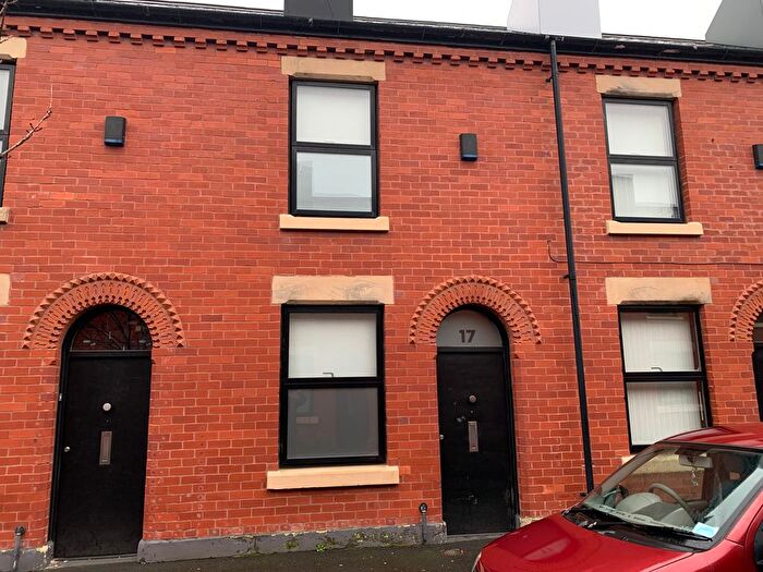 2 Bedroom Terraced House To Rent In Laburnum Street, Salford, M6