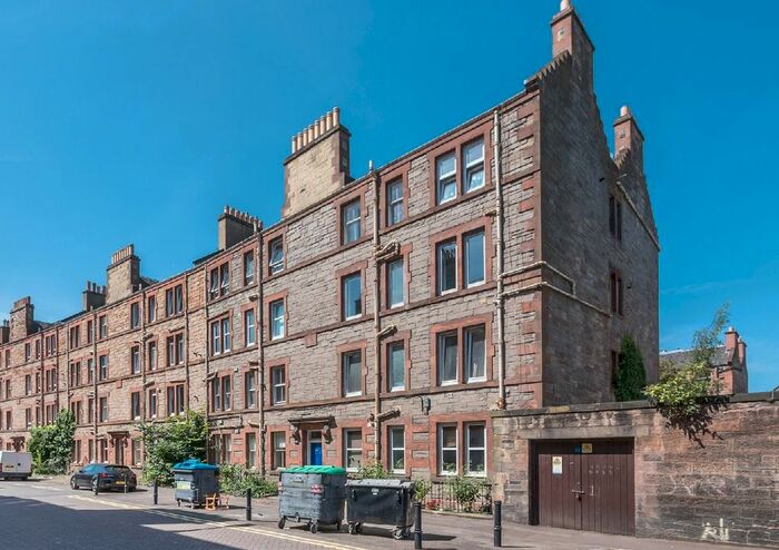 1 Bedroom Flat To Rent In Watson Crescent, Edinburgh, EH11