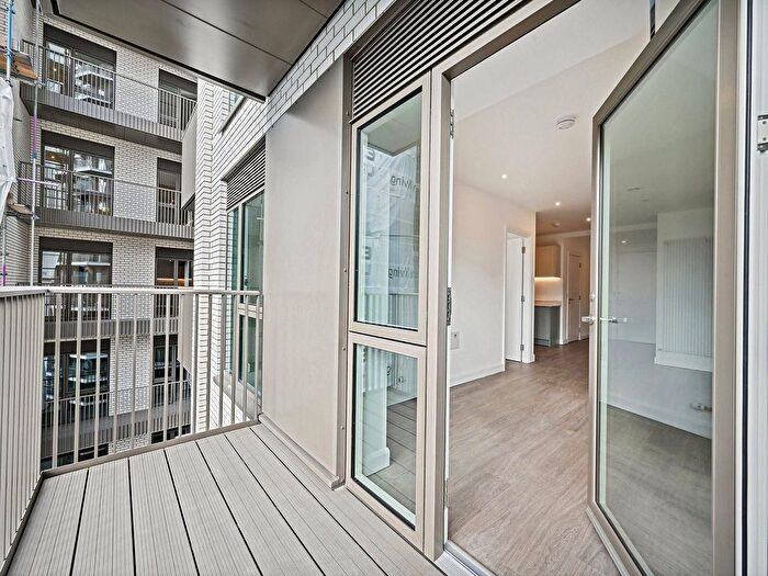 1 Bedroom Flat To Rent In Clarkson Road, London, E16