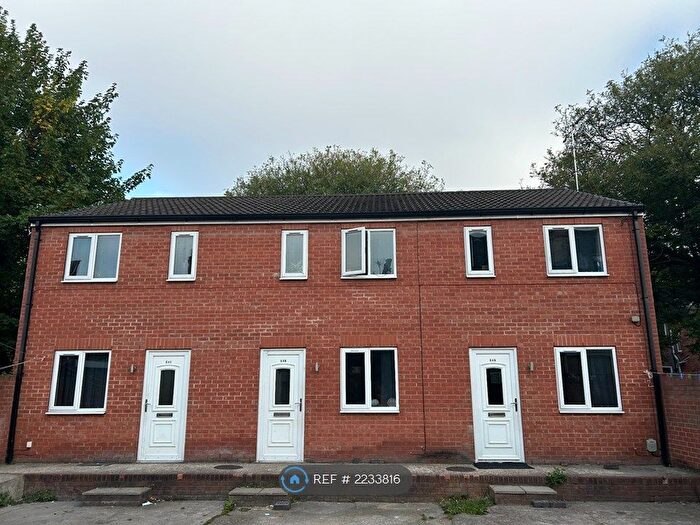 2 Bedroom Semi-Detached House To Rent In Lambert Street, Hull, HU5