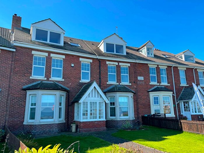 2 Bedroom Flat To Rent In Southcliff, Whitley Bay, NE26