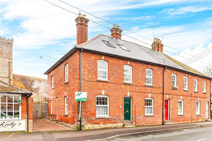 4 Bedroom End Of Terrace House For Sale In Andover Road, Upavon, Pewsey, Wiltshire, SN9