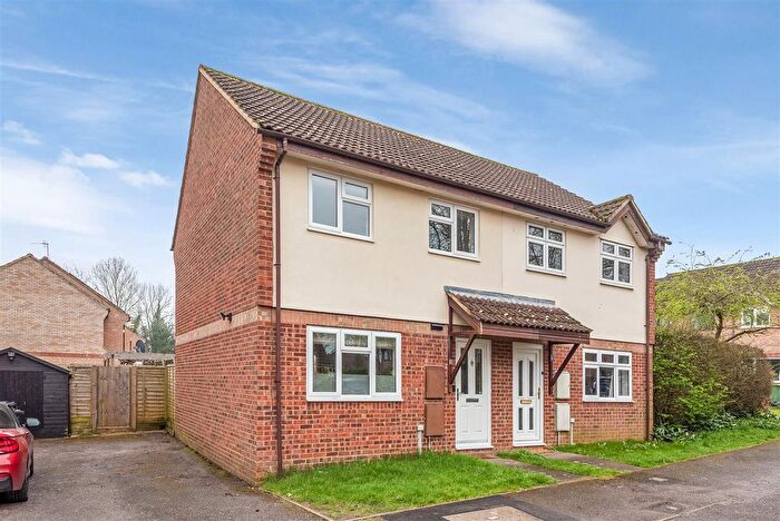 2 Bedroom Semi Detached House For Sale In Wheeler Close, Whitchurch, RG28