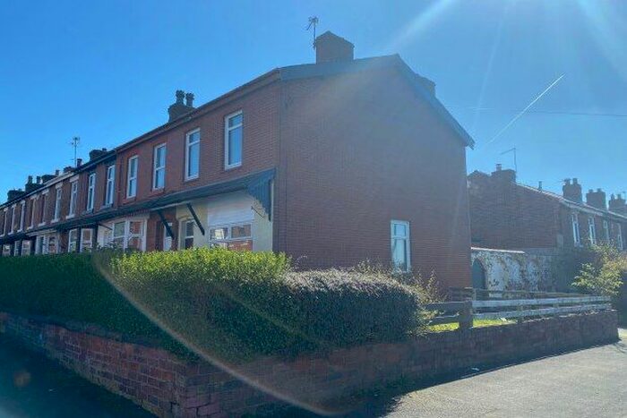 2 Bedroom Property To Rent In Garfield Terrace, Chorley, PR6