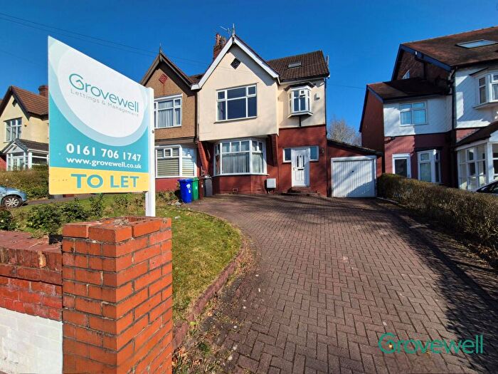 5 Bedroom Semi-Detached House To Rent In Park Road, Manchester, M8