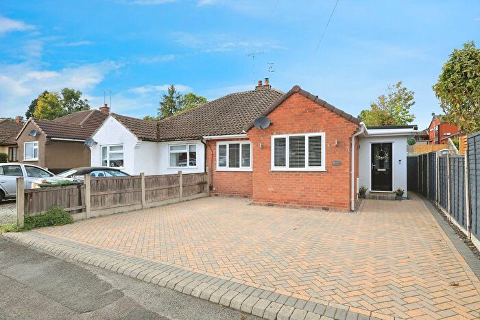 2 Bedroom Bungalow For Sale In Washington Street, Kidderminster, Worcestershire, DY11