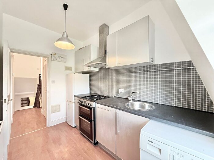 1 Bedroom Flat For Sale In Shirland Road, W9