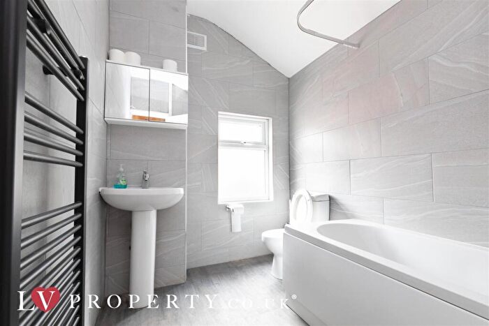 2 Bedroom Terraced House To Rent In Markby Road, Birmingham, West Midlands, B18