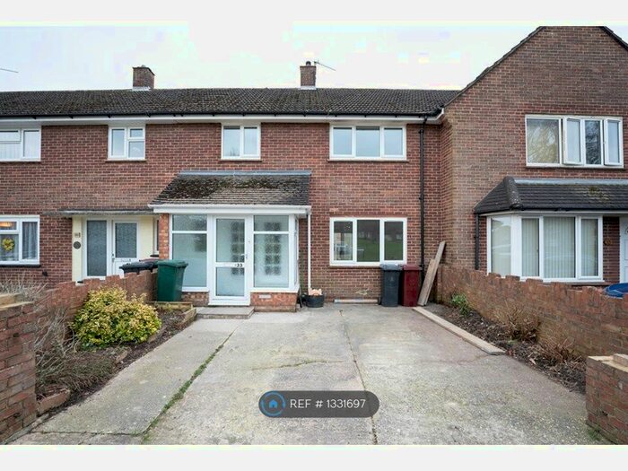 3 Bedroom Terraced House To Rent In Newlands Lane, Chichester, PO19