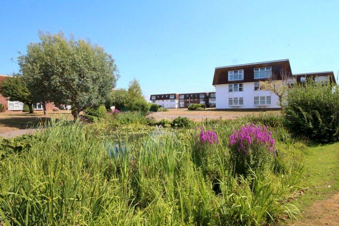 1 Bedroom Flat To Rent In Westlake Gardens, Worthing, BN13