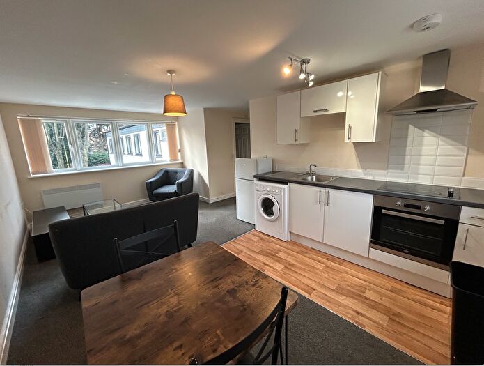 1 Bedroom Flat To Rent In Kingswood House, Pelham Road, Nottingham, NG5