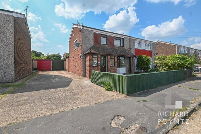 3 Bedroom Semi-Detached House For Sale In Second Avenue, Canvey Island, SS8