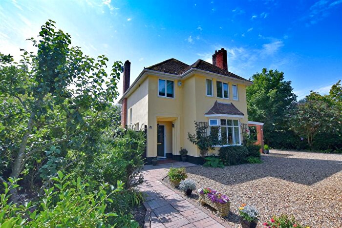 4 Bedroom Detached House For Sale In Cromwell Road, Cromer, NR27