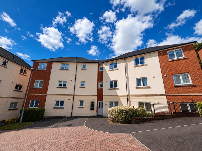 2 Bedroom Flat To Rent In Golden Mile View, Newport, NP20