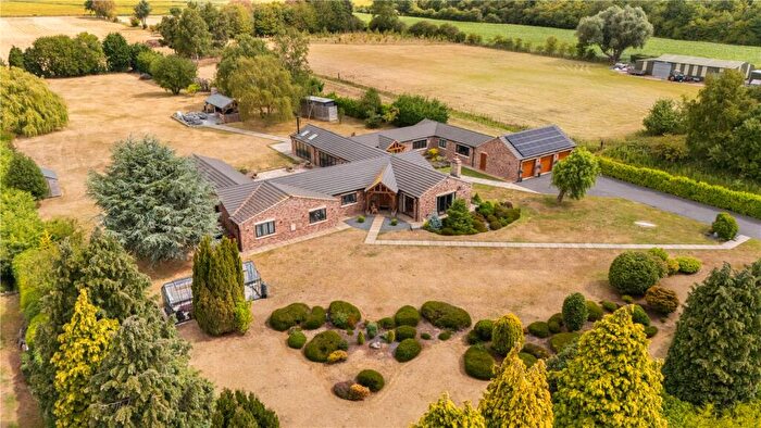 4 Bedroom Detached House For Sale In Akeferry Road, Haxey, Doncaster, North Lincolnshire, DN9