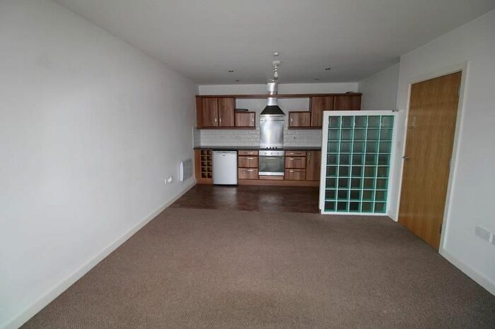 1 Bedroom Flat To Rent In Times Square Avenue, Brierley Hill, DY5