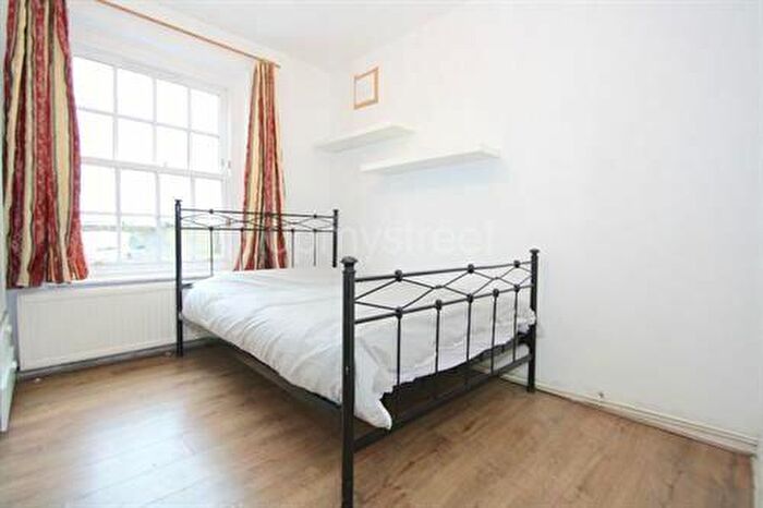 4 Bedroom Flat To Rent In Chalton Street, Euston, NW1