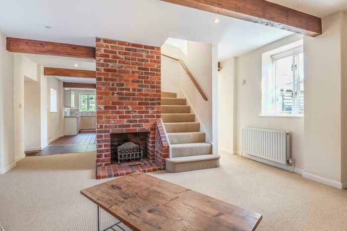 2 Bedroom Cottage To Rent In Boxford, Newbury, RG20