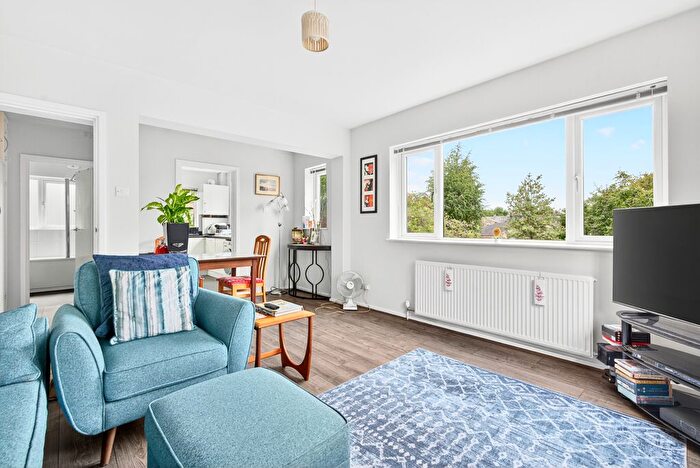 2 Bedroom Flat To Rent In Kelross Road, London, N5