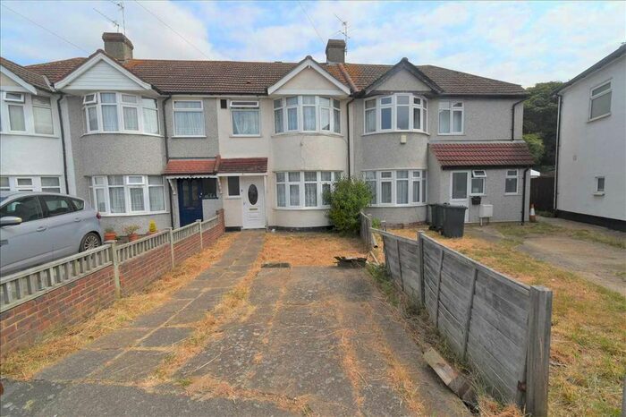 3 Bedroom Property To Rent In Mayfair Road, Dartford, DA1
