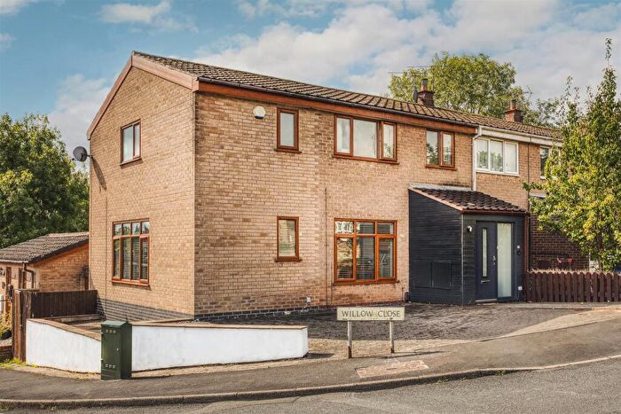 4 Bedroom End Of Terrace House For Sale In Willow Close, Darley Abbey, Derby, DE22