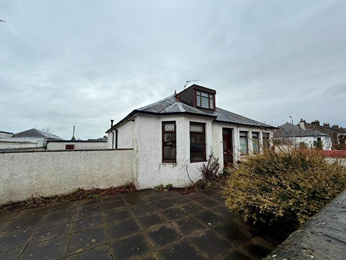 3 Bedroom Bungalow To Rent In Prestwick Road, Ayr, South Ayrshire, KA8
