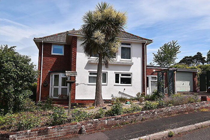 4 Bedroom Detached House For Sale In Doriam Close, Pennsylvania, Exeter, EX4